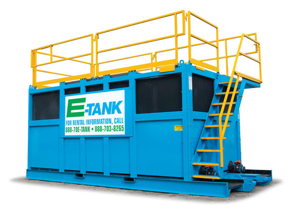 6,300-Gallon Certified Clean Crosslinked Polyethylene Roll-off Tank